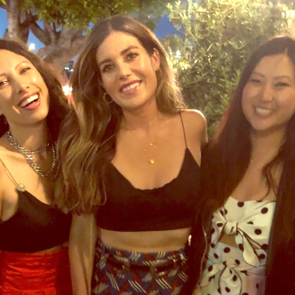 Jessica lives in Los Angeles and works in Fashion